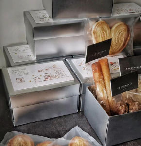 Handmade Large Food Grade Cranberry Cookie Tea Packaging Box Christmas Rectangular Silver Small Gift Box Baking DIY Tools