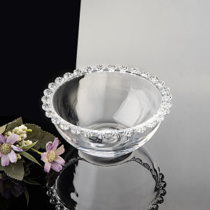 Luxurious Crystal Glass Fruit Tray Elegant Snack Plate for Living Room Tea Table Candy Bowl Lightweight Premium Quality