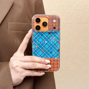 TianYu Autumn Winter Plaid Heart iPhone 17 pro Max Case Apple 15 Retro Small Audience 16 pro Crossbody 13 Bracelet 14 pro New Model 17 Side Back