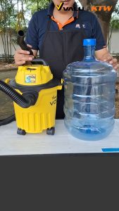 VALU เครื่องดูดฝุ่นน้ำ-แห้ง ความจุ 12 ลิตร รุ่น VC12 กำลังมอเตอร์ 1200 วัตต์ เครื่องมีฟังก์ชั่นสำหรับเป่าลม