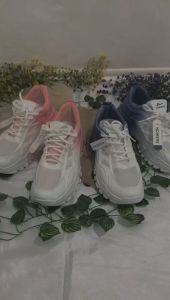 Sepatu Sneakers Wanita Sport Shoes Kekinian Fashion SK 280