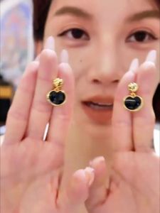 YANDAO | Luxurious Black Heart Agate Earrings