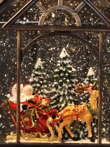 Christmas Classic Lantern Model Ornament Xmas Carol Music and Snowy Light Effect 4 Different Designs