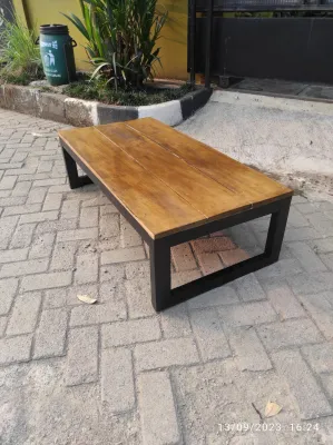 Meja Makan Lesehan Kayu 120x60cm Tinggi 35cm