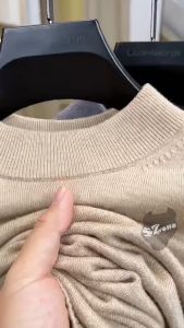 Áo len nam vintage cổ cao - Sự kết hợp hoàn hảo giữa thời trang và ấm áp