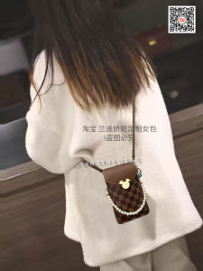Mini Soft Leather Crossbody Touchscreen Phone Bag for Women Summer Versatile Small Satchel Handbag Korean Style Commute Bag