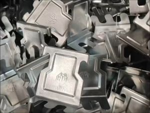 Double Metal Furring W Clip for ceiling work C-channel fitting