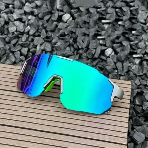 Mens Fashion Large Frame Glasses Integrated Design Bright Yellow Orange Lens and Black Frame Suitable for Daily Wear