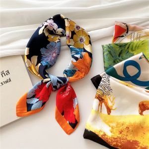 ฤดูใบไม้ผลิแฟชั่นดอกไม้ผ้าพันคอผ้าไหม 70*70 ซม.ผ้าพันคอผู้หญิงแฟชั่นตกแต่งผ้าพันคอนุ่มพิมพ์วันหยุดผ้าคลุมไหล่