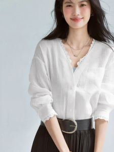 Eifini | Áo Ngực Nhỏ V-neck Có Viền Ren