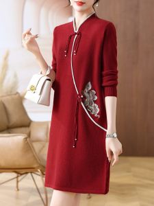 New Chinese Style Wedding Dress Long Skirt for Elderly Mothers Autumn Fashion Knitted One Piece V-Neck Midi Dress Polyester