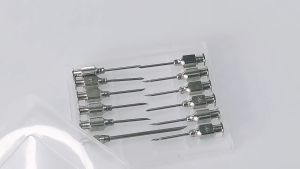 EliteVet Stainless Veterinary Needles: Piglet Injection Solutions