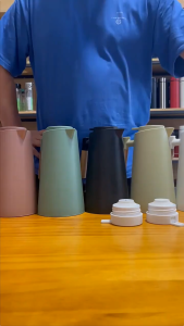 ขวดน้ำแข็ง รักษาความร้อนและเย็น ความจุขนาดใหญ่ 1000 มล. แก้วสุญญากาศ จอแสดงผลอุณหภูมิอัจฉริยะ เหยือกน้ำเก็บอุณหภูมิ