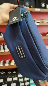 กระเป๋าคาดอก Converse รุ่น STACKED METAL LOGO WAIST BAG สีกรม รหัส 12-61866BU_H4NAXX