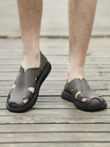 Summer New Mens Genuine Leather Sandals Slip-On Casual Beach Shoes Anti-Slip Waterproof Trendy Male Flip Flops