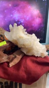 bụi tinh thể đá tự nhiên năng lượng chiều tài lộc trang trí nhà cửa phong thủy mạnh mẽ 208