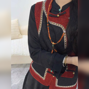 YUFUQING | New Chinese Style Heavy Embroidery Vest Spring 2025 Fashion Small Mosaic High-End Feeling Jacket Open Cardigan Polyester Fiber