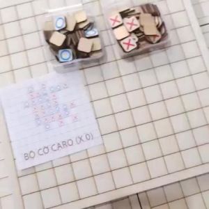 Bộ cờ caro sản phẩm hỗ trợ trẻ phát triển tư duy khả năng ghi nhớ và nhận biết cờ caro gỗ - trò chơi tuổi thơ