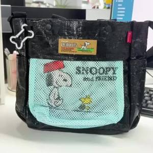 Cute Cartoon Snoopy Waterproof Handbag Crossbody Bag Multi-Compartments Commute Lunch Mommy Bag Swimming Storage Tote