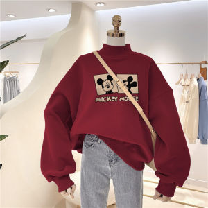 เสื้อสเวตเตอร์คอปกสูงบุขนแกะหนาสำหรับผู้หญิงในฤดูใบไม้ร่วงและฤดูหนาว ลายมิกกี้เม้าส์ ทรงหลวม แขนยาว ปกติ