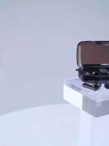 Bluetooth headset TWS headset with 5.1 chip with battery capacity multi-function headset LED electronic display flashlight mobile power three-in-one mobile power charger headset super bass original ear pads bluetoothoriginal realfit f2 max earbuds