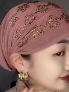 หมวกผ้าไหมพรมลายลูกไม้สไตล์มุสลิม หมวกครอบหัวสไตล์วัยกลางคนและผู้สูงอายุ หมวกปิดผมแบบแฟชั่น เครื่องประดับผู้หญิง