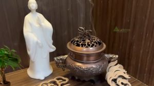 Nhang Vân Mây VIP Trầm Hương TTT mùi nhẹ dễ chịu dùng thờ cúng thư giãn khử mùi thanh lọc không khí