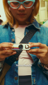 [𝗦𝗚 𝗦𝗧𝗢𝗖𝗞 | 𝗦𝗧𝗢𝗥𝗘 𝗣𝗜𝗖𝗞𝗨𝗣 𝗔𝗩𝗔𝗜𝗟𝗔𝗕𝗟𝗘] Insta360 Go 3s Retro Bundle