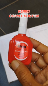 KENKO Tipe-Ex Correction Pen OFF-19 Penghapus Cair Berbentuk Pena Praktis dan Presisi untuk Mengoreksi Tulisan di Kertas dengan Rapi Cepat Kering Cocok untuk Pelajar Mahasiswa dan Karyawan Alat Tulis Kantor yang Wajib Dimiliki untuk Hasil Kerja Lebih Bers