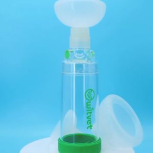 Kucing binatang Kucing Anjing Inhaler Spacer Aerosol Chamber dengan perubatan silikon Face Mask Kucing Anjing asma Chamber (kotak)