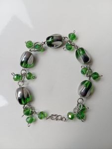 Gelang kristal batu giok tidak berubah warna anti karat