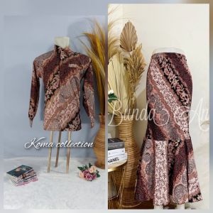 Couple Kemeja Batik Pria Asta Hitam Dan Rok Duyung Plisket S - Jumbo Couple Kebaya Couple Viral