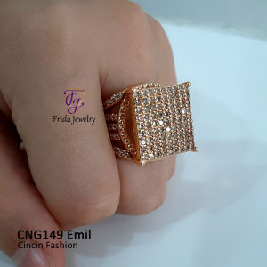 Cincin Wanita Mewah Elegan Kotak Mata Cocok dipakai pesta kondangan jalan-jalan Anti Karat Perhiasan fashion Import Premium cng149