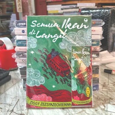 Buku Novel Best Seller SEMUA IKAN DI LANGIT by Ziggy Z