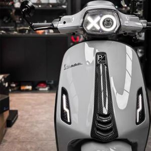 ไฟหน้า LED Vespa Sprint 150 ไฟกลางวันแบบติดตั้งแบบไม่ทำลาย ไฟหน้าแบบ Xo พร้อมไฟสัญญาณวัน ชิ้นส่วนอุปกรณ์มอเตอร์ไซค์