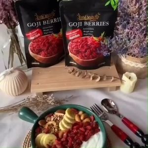 Sasi Snacks Superfood Goji Berries 1 ถุง Sasisnack โกจิเบอรี่ พร้อมทาน (ขนาด 100 กรัม) ไฟเบอร์สูง ต้านอนุมูลอิสระ