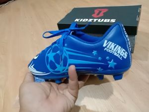 Sepatu Bola untuk Olahraga: Pilihan Terbaik untuk Anak Laki-laki