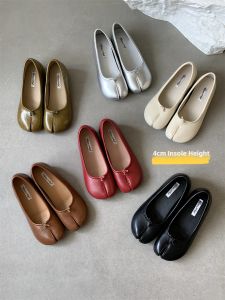 Inner Heel Increase Separated Toe Single Shoes