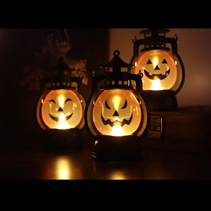 Đèn bão mạng nhện bí ngô trang trí bàn Halloween