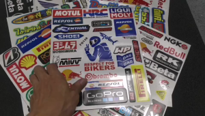 Miếng Dán Phản Quang Cho Xe Máy Ô Tô Thân Mũ Bảo Hiểm Dán Vinyl Chống Nước Xe Máy Xe Đạp Đề Can Phối Thiết Kế 25x30Cm/Tấm