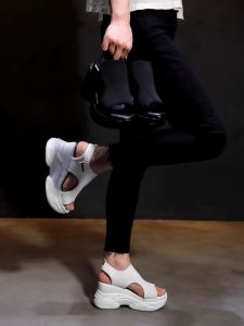 Black Womans Sandals Thick Sole Easy Slip On 8.5cm Thickness Superem