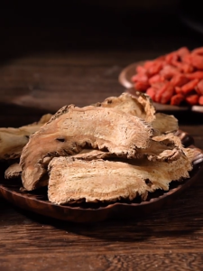 当归片 - Angelica Slices Dang Gui Herba | 补气 补血 调经 | 中药材 无硫不染色 自然晒干 | 煲汤 火锅 药膳汤料 Chinese Herbal Soup Ingredient