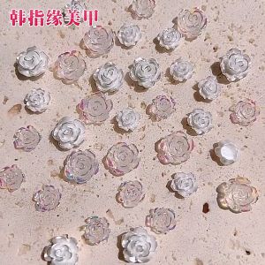 50/100PCS Transparent Love Butterfly Resin Black and White Nail Accessories Simple Resin Nail Jewelry Nail Beads