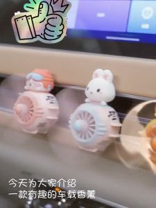 Car Air Freshener Cartoon Pilot Auto Interior Accessories Air Outlet Propeller Fragrance For Cars Vent Perfume Diffuser