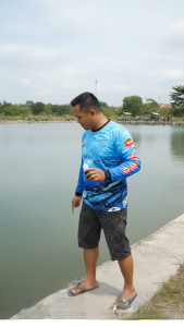 Essen Ikan Mas Aroma Daging Sp Salmon Cabe Umpan Mancing