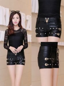 Slimming PU Leather Shorts Womens Base Layer Pants Versatile High Waist Thickened Winter Commute Style Short Length