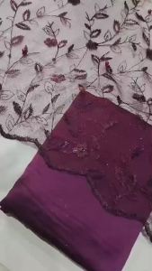 Bahan Kain Brukat Tile Bordir Motif Etnik Sumba Salur Daun warna BURGUNDY