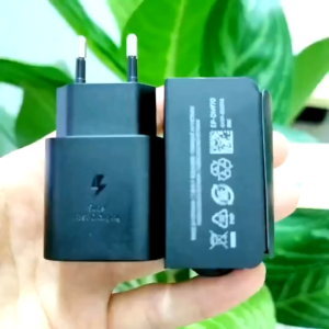 Củ sạc Adapter Sạc Type C PD 25W Ss EP-TA800NW Trắng Đen Bộ Củ Cáp Sạc Nhanh 25W TypeC To TypeC Cho các dòng Máy chân cắm typeC Sạc NhanhSạc Siêu Nhanh SS 25wType C To Type CCam Kết Sạc NhanhBảo Vệ PinDành Cho Nhiều Dòng Máy