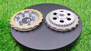 คลาส เสื้อผ้า ผ้าคลัทช์ ชุด wave125 ดรีม125 เวฟ125 บังลม เวฟ125 ปลาวาฬ กระบวนการการสอนแสดงคล้องผ้าเป็นอย่างง่าย