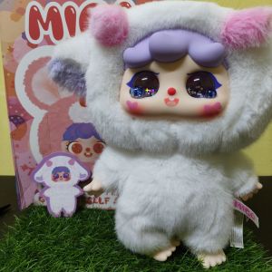(Confirmed Box) MIGO 400% HAPPY GHOST GIVE YOURSELF A HUG BLIND BOX